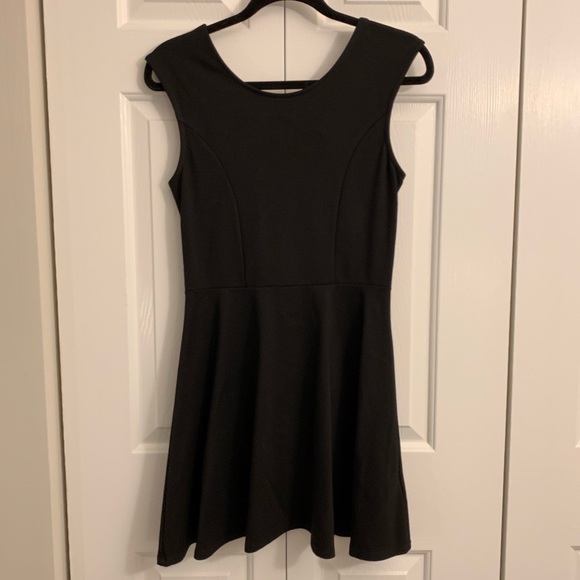 NWOT Madison Blanche Fit and Flare Dress - Picture 2 of 5